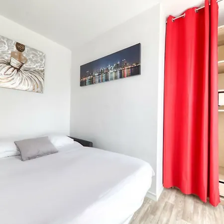 Le Garonne Apartmán Serris